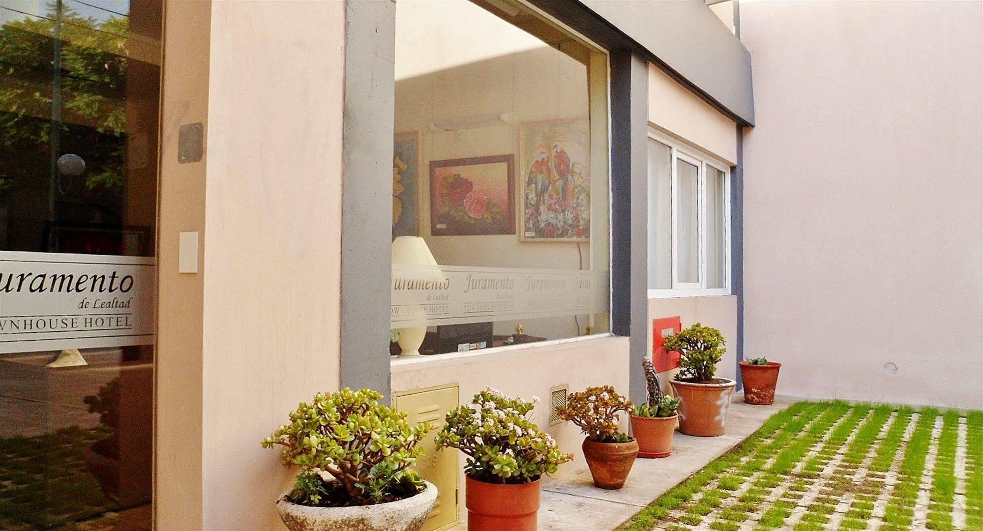 Juramento De Lealtad Townhouse Hotel Buenos Aires Exterior photo